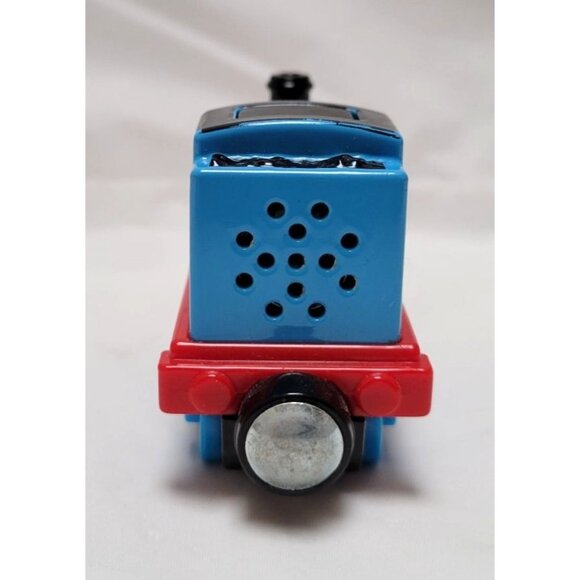 Thomas & Friends 2012 Gullane Take Along Thomas the Engine Lights Talks CFR92 - Picture 5 of 7